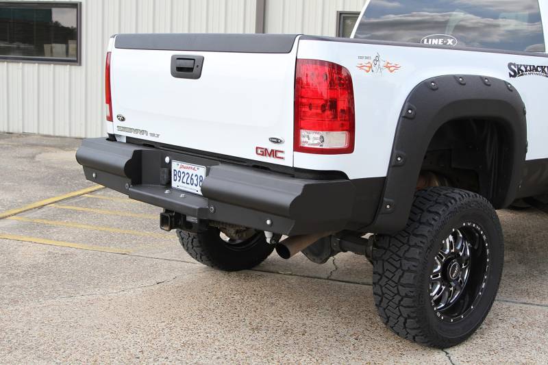 Fab Fours - Fab Fours Elite Rear Bumper CH14-U3050-1