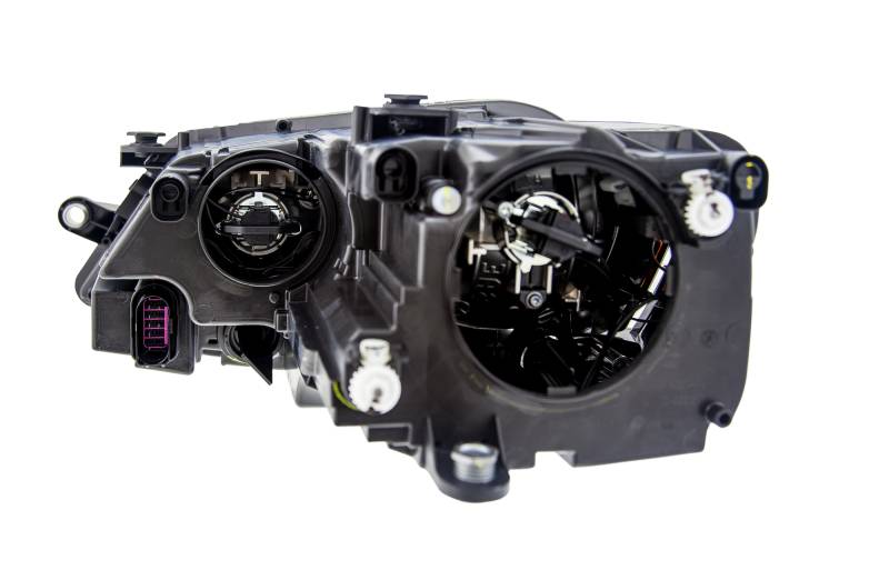 Hella - Hella Headlight Assy RH 10395361