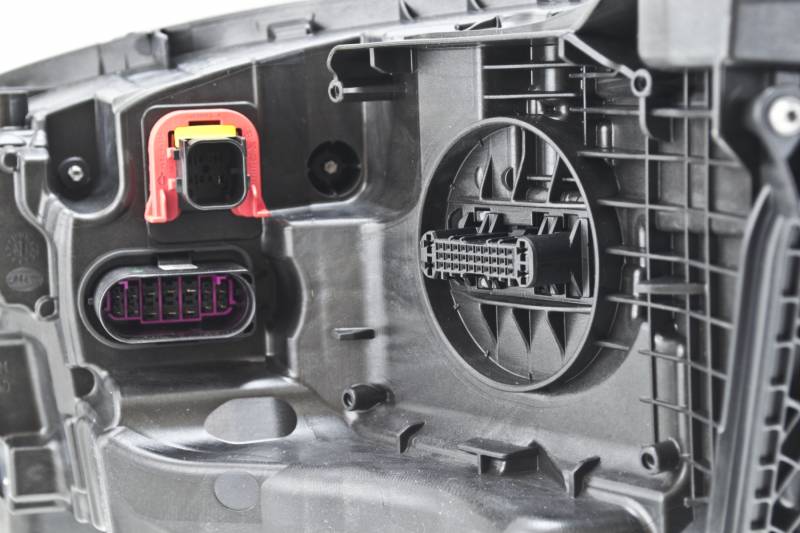 Hella - Hella Headlight Assembly 11869361