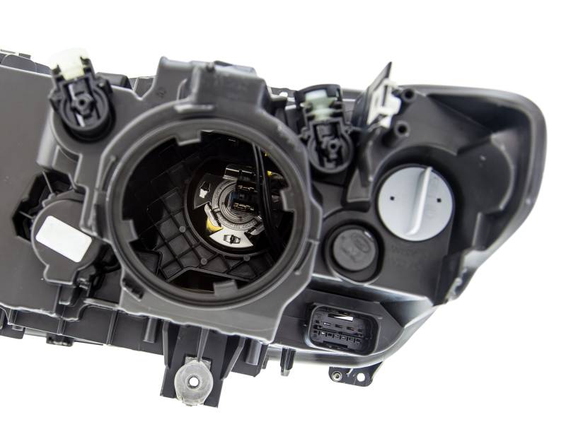 Hella - Hella Headlight Assembly 354983051