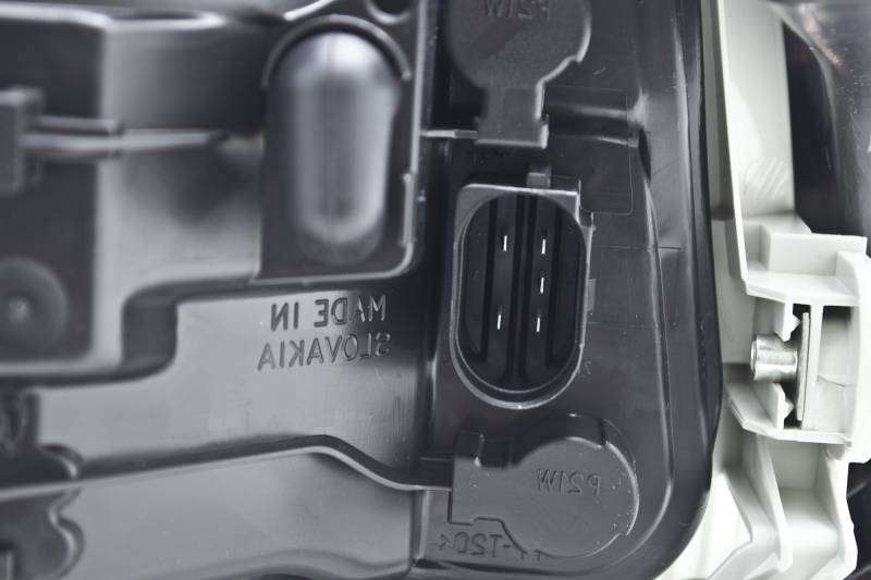 Hella - Hella Tail Lamp Assy 965037081