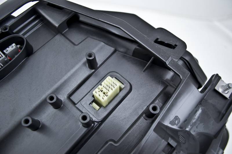 Hella - Hella Headlight Assembly H11077021