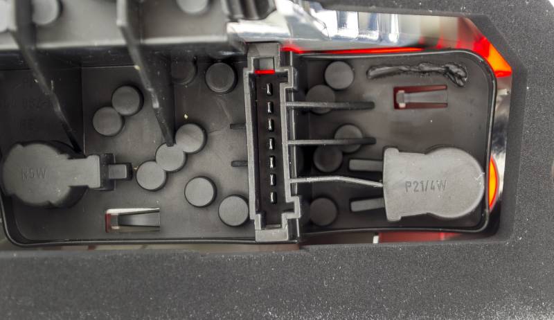 Hella - Hella Tail Lamp Assy H24326001