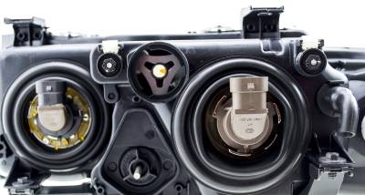 Hella - Hella Headlight Assembly 8053061 - Image 2