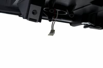 Hella - Hella Headlight Assembly 10131661 - Image 3