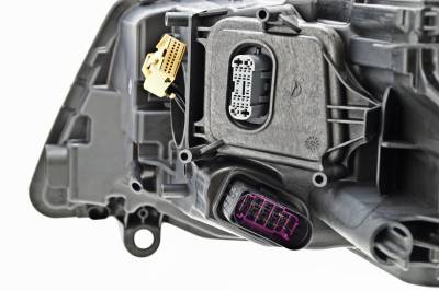 Hella Headlight Assembly 11937461