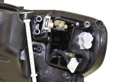 Hella - Hella Headlight Assembly 12102961 - Image 5