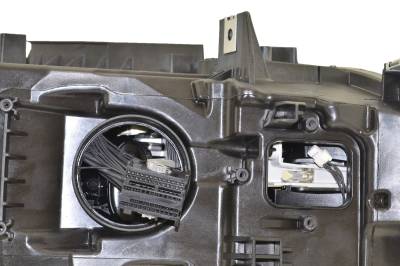 Hella - Hella Headlight Assembly 12103951 - Image 3