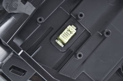 Hella - Hella Headlight Assembly 160292011 - Image 2