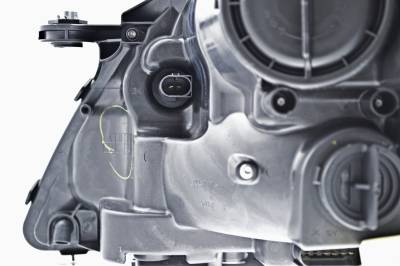 Hella - Hella Headlight Assembly 263036361 - Image 3