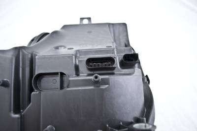 Hella - Hella Headlight Assembly 263037061 - Image 5