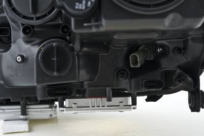 Hella - Hella Headlight Assembly 263400361 - Image 2