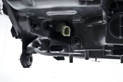 Hella - Hella Headlight Assembly 263400451 - Image 4