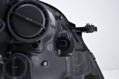 Hella - Hella Headlight Assembly 263400451 - Image 3