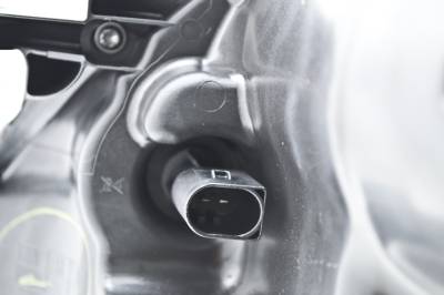 Hella - Hella Headlight Assembly 263400861 - Image 2