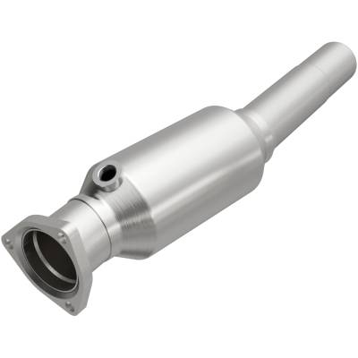 MagnaFlow  - MagnaFlow Standard Grade Direct-Fit Catalytic Converter - 22915 - Image 2