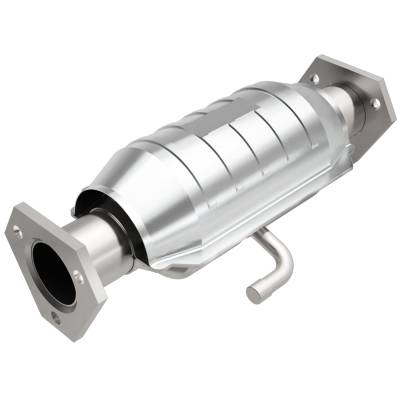 MagnaFlow  - MagnaFlow Standard Grade Direct-Fit Catalytic Converter - 22926 - Image 2