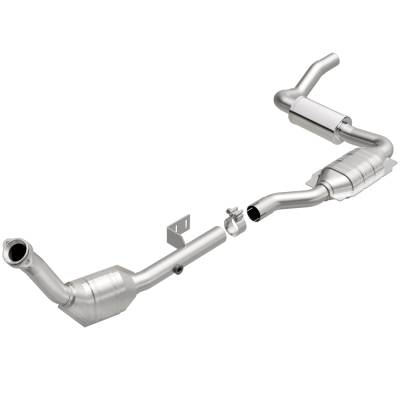 MagnaFlow  - MagnaFlow HM Grade Direct-Fit Catalytic Converter - 23209 - Image 2