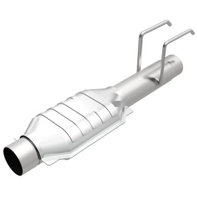 MagnaFlow  - MagnaFlow Standard Grade Direct-Fit Catalytic Converter - 23241 - Image 2