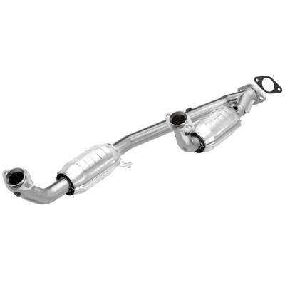 MagnaFlow  - MagnaFlow HM Grade Direct-Fit Catalytic Converter - 23353 - Image 2