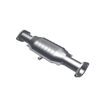 MagnaFlow  - MagnaFlow Standard Grade Direct-Fit Catalytic Converter - 23352 - Image 2