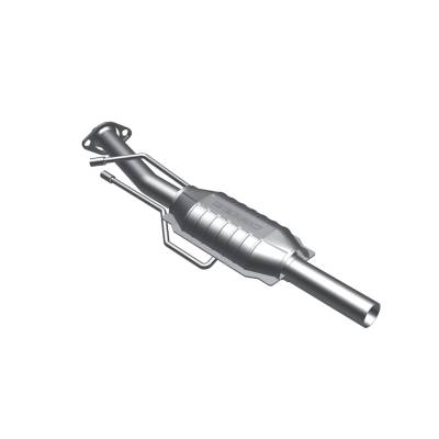 MagnaFlow  - MagnaFlow Standard Grade Direct-Fit Catalytic Converter - 23358 - Image 2