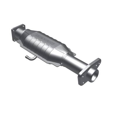 MagnaFlow  - MagnaFlow Standard Grade Direct-Fit Catalytic Converter - 23427 - Image 2