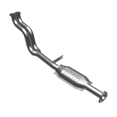 MagnaFlow  - MagnaFlow Standard Grade Direct-Fit Catalytic Converter - 23511 - Image 2