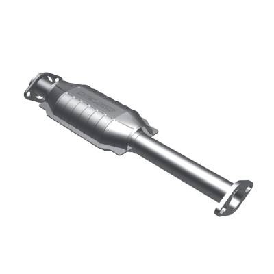 MagnaFlow  - MagnaFlow Standard Grade Direct-Fit Catalytic Converter - 23695 - Image 2