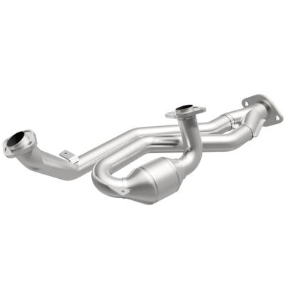 MagnaFlow  - MagnaFlow HM Grade Direct-Fit Catalytic Converter - 23738 - Image 2
