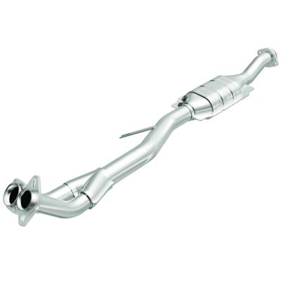 MagnaFlow  - MagnaFlow Standard Grade Direct-Fit Catalytic Converter - 23818 - Image 2
