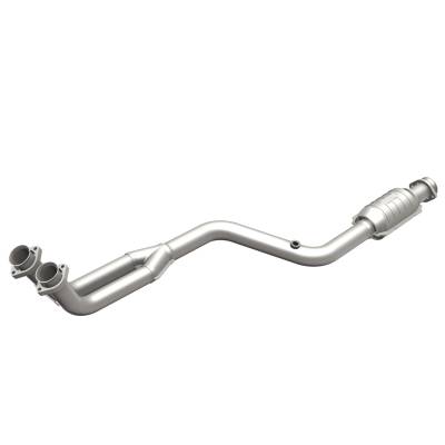 MagnaFlow  - MagnaFlow Standard Grade Direct-Fit Catalytic Converter - 23831 - Image 2