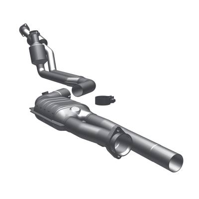 MagnaFlow  - MagnaFlow Standard Grade Direct-Fit Catalytic Converter - 23833 - Image 2