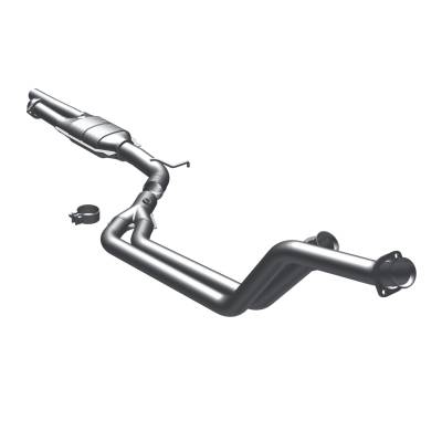 MagnaFlow  - MagnaFlow Standard Grade Direct-Fit Catalytic Converter - 23845 - Image 2