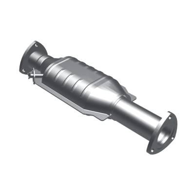 MagnaFlow  - MagnaFlow Standard Grade Direct-Fit Catalytic Converter - 23894 - Image 2