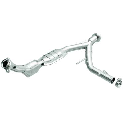 MagnaFlow  - MagnaFlow HM Grade Direct-Fit Catalytic Converter - 24414 - Image 2