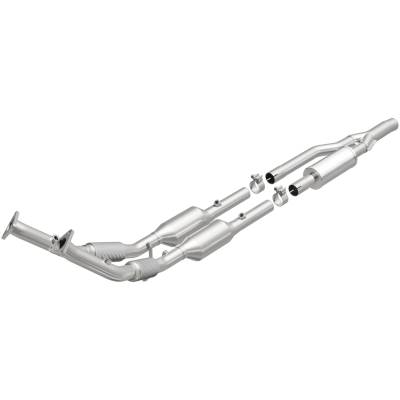 MagnaFlow  - MagnaFlow HM Grade Direct-Fit Catalytic Converter - 24587 - Image 2