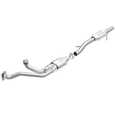MagnaFlow  - MagnaFlow California Direct-Fit Catalytic Converter - 334302 - Image 2