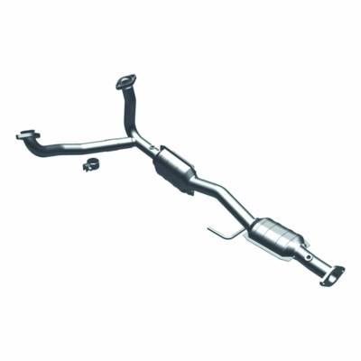MagnaFlow  - MagnaFlow California Direct-Fit Catalytic Converter - 334311 - Image 2
