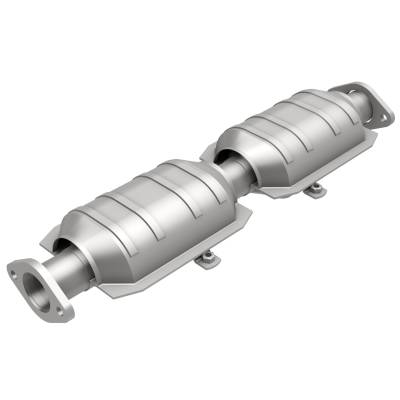 MagnaFlow  - MagnaFlow California Direct-Fit Catalytic Converter - 337250 - Image 2