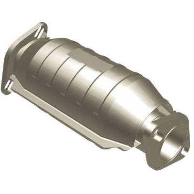 MagnaFlow  - MagnaFlow California Direct-Fit Catalytic Converter - 338683 - Image 2