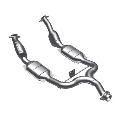MagnaFlow  - MagnaFlow California Direct-Fit Catalytic Converter - 441108 - Image 2