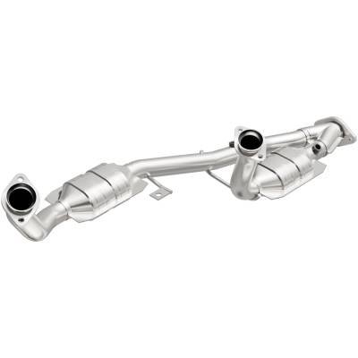 MagnaFlow  - MagnaFlow California Direct-Fit Catalytic Converter - 4451381 - Image 2