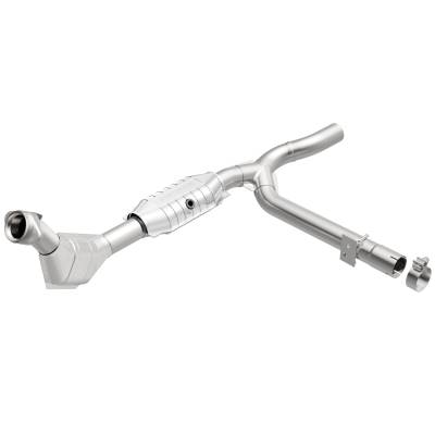 MagnaFlow  - MagnaFlow California Direct-Fit Catalytic Converter - 447138 - Image 2