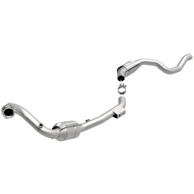 MagnaFlow  - MagnaFlow California Direct-Fit Catalytic Converter - 447277 - Image 2