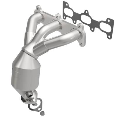 MagnaFlow  - MagnaFlow California Manifold Catalytic Converter - 452021 - Image 2