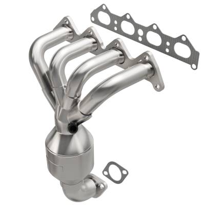 MagnaFlow  - MagnaFlow California Manifold Catalytic Converter - 452037 - Image 2