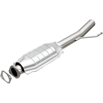 MagnaFlow  - MagnaFlow California Direct-Fit Catalytic Converter - 457010 - Image 2