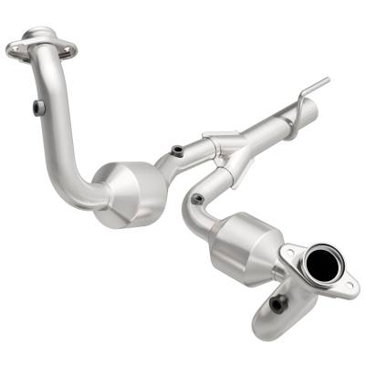 MagnaFlow  - MagnaFlow California Direct-Fit Catalytic Converter - 458000 - Image 2