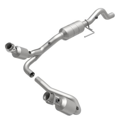 MagnaFlow  - MagnaFlow California Direct-Fit Catalytic Converter - 458050 - Image 2